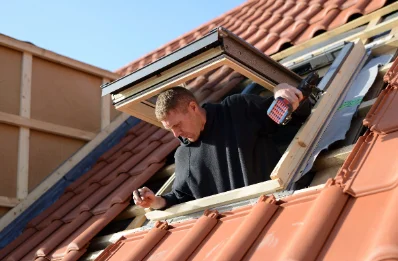Pose de fenêtres de toit Velux à Voissant